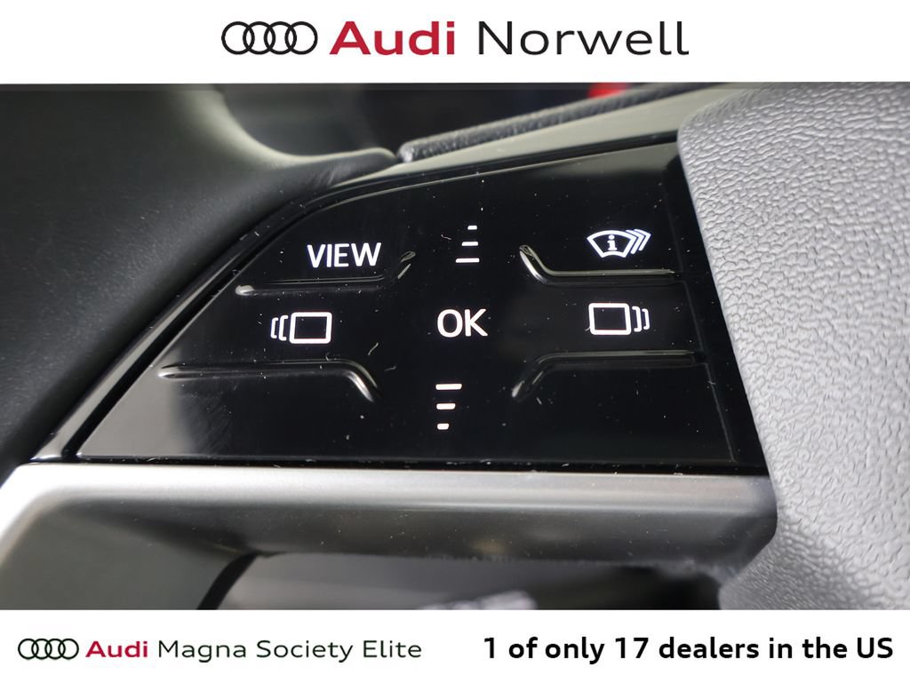 Used 2025 Audi Q5 Premium Plus w/ Premium Plus AWD/4WD image 27