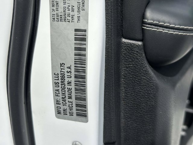 Certified 2024 Jeep Grand Cherokee L Overland w/ Luxury Tech Group IV AWD/4WD image 17