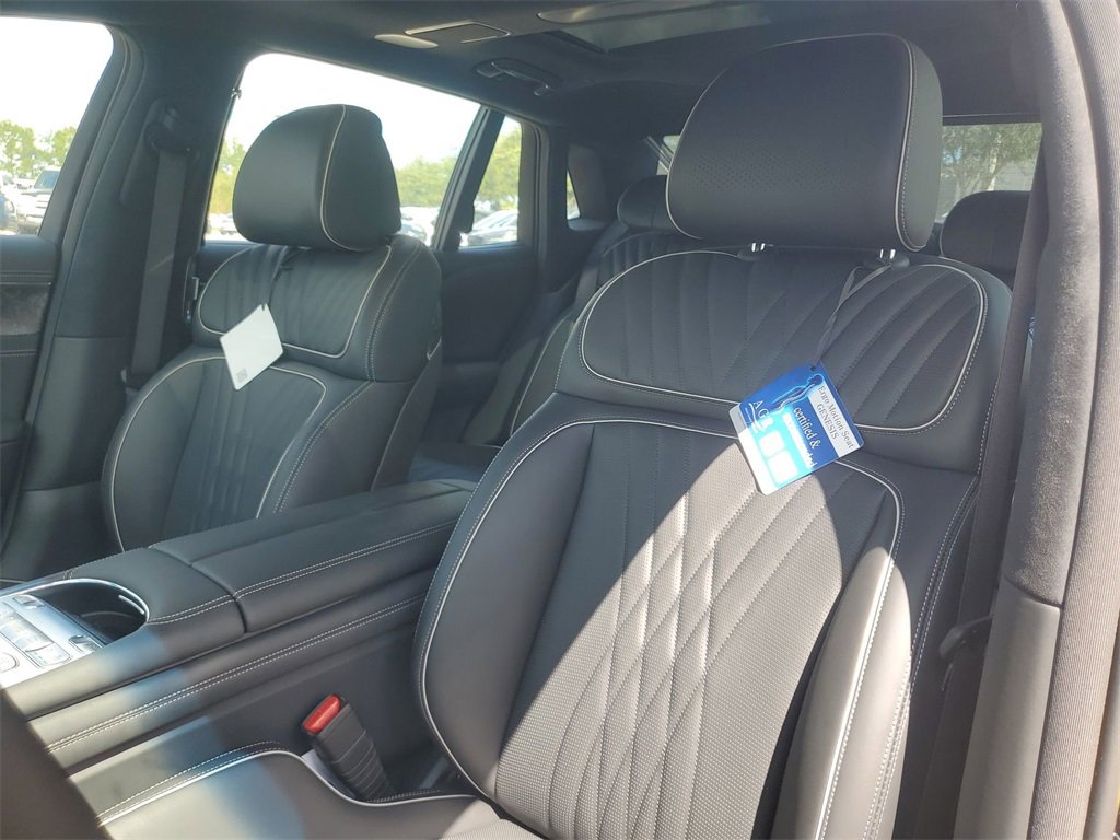 New 2025 Genesis G90 3.5T image 15