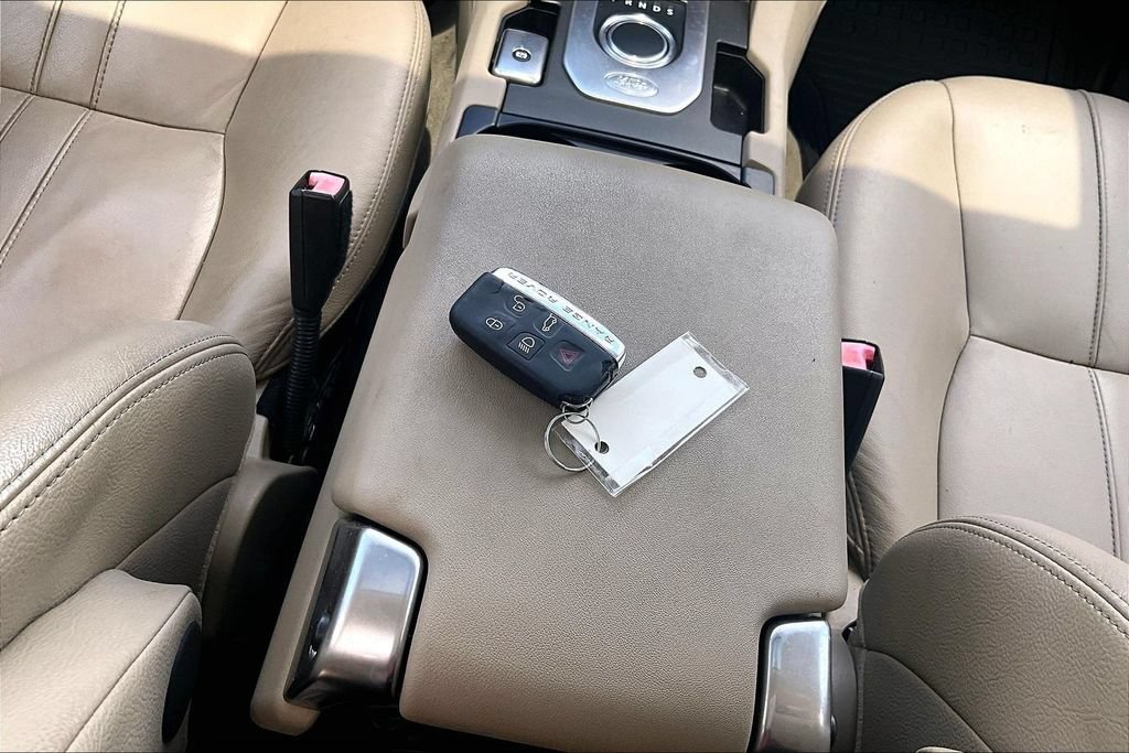 Used 2015 Land Rover LR4 HSE AWD/4WD image 14