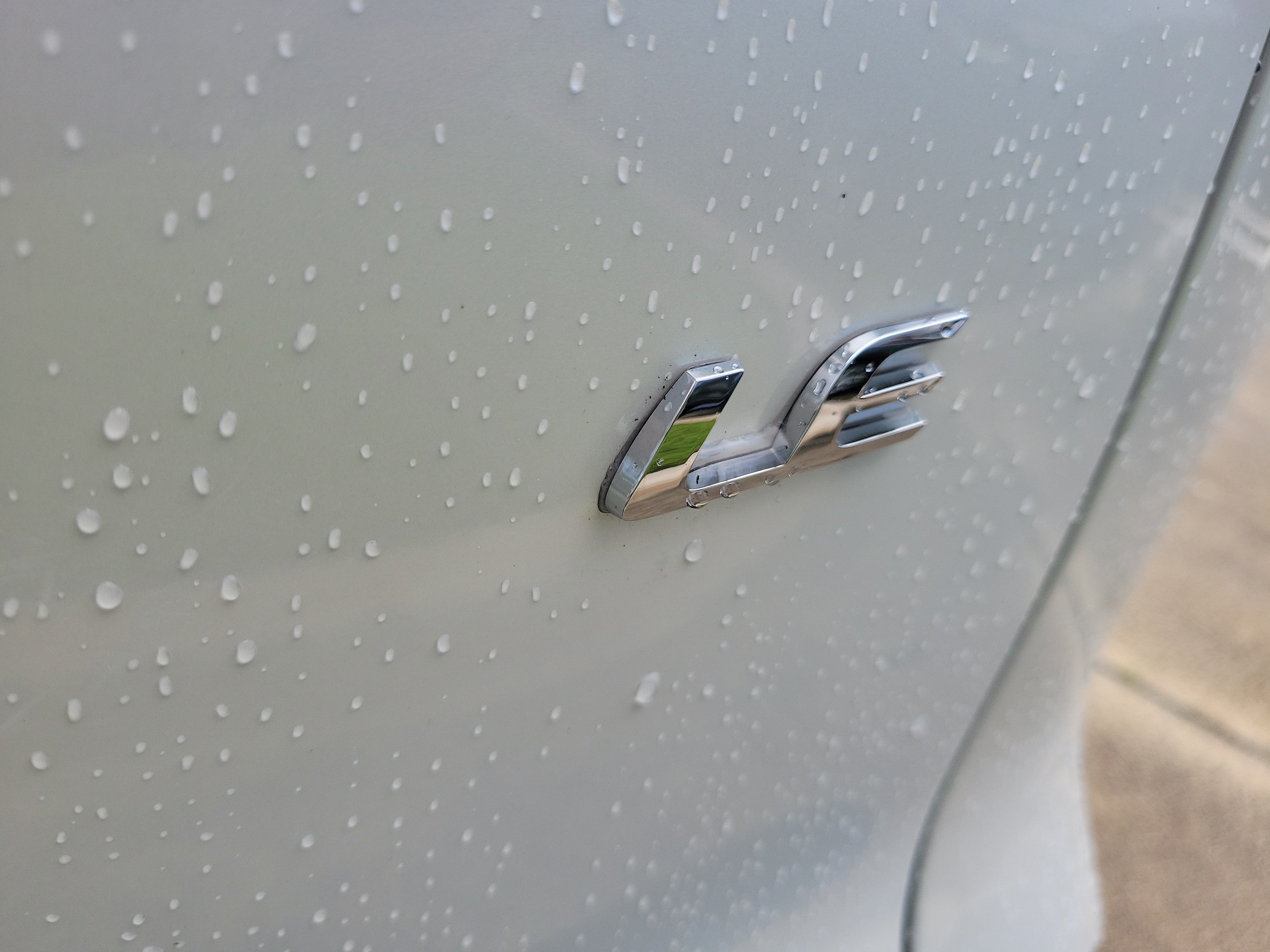Used 2025 Toyota Corolla Cross LE FWD image 9
