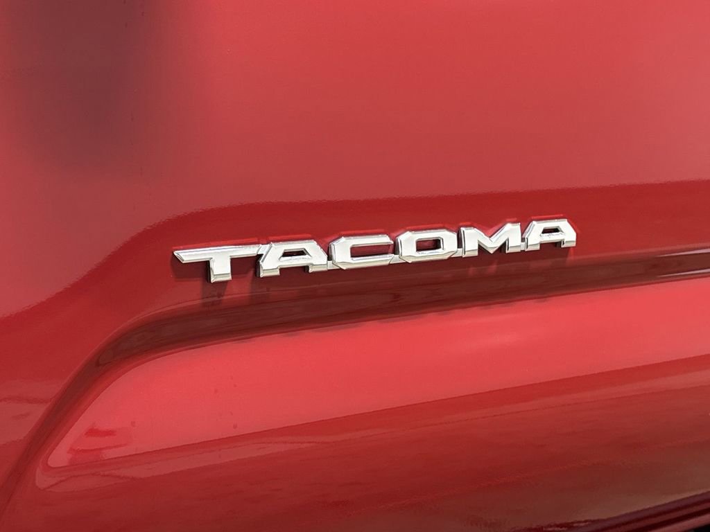 Used 2022 Toyota Tacoma TRD Sport image 25