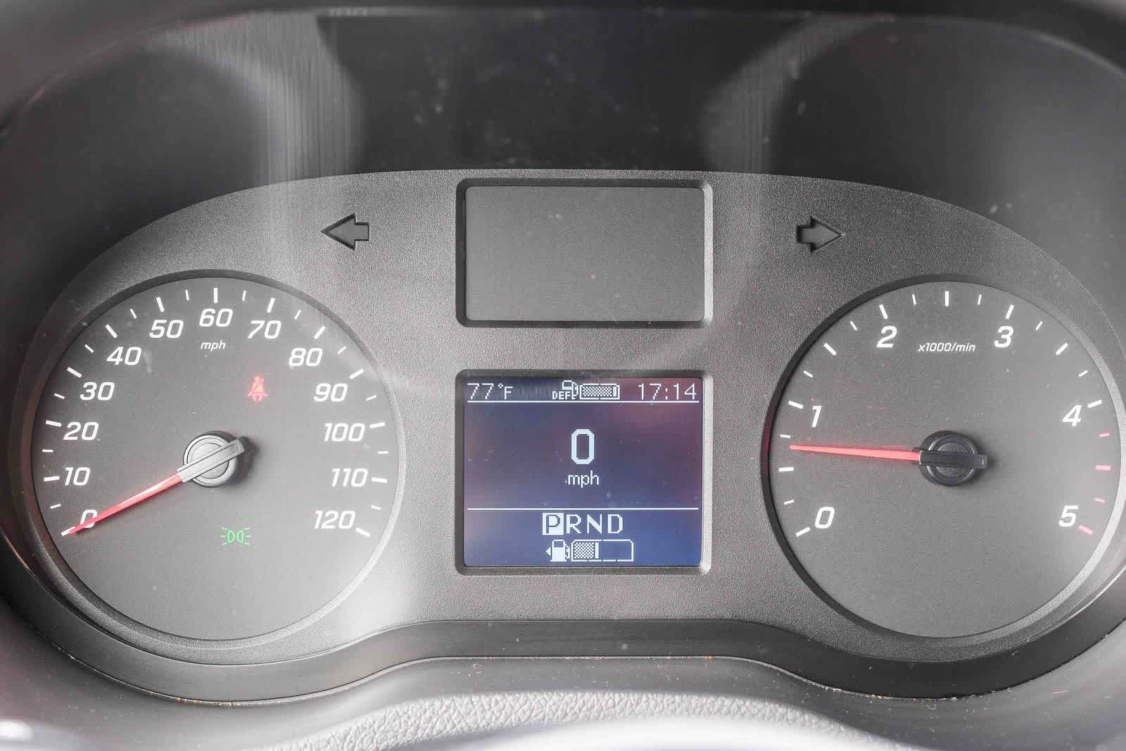 Used 2022 Mercedes-Benz Sprinter 2500 image 34