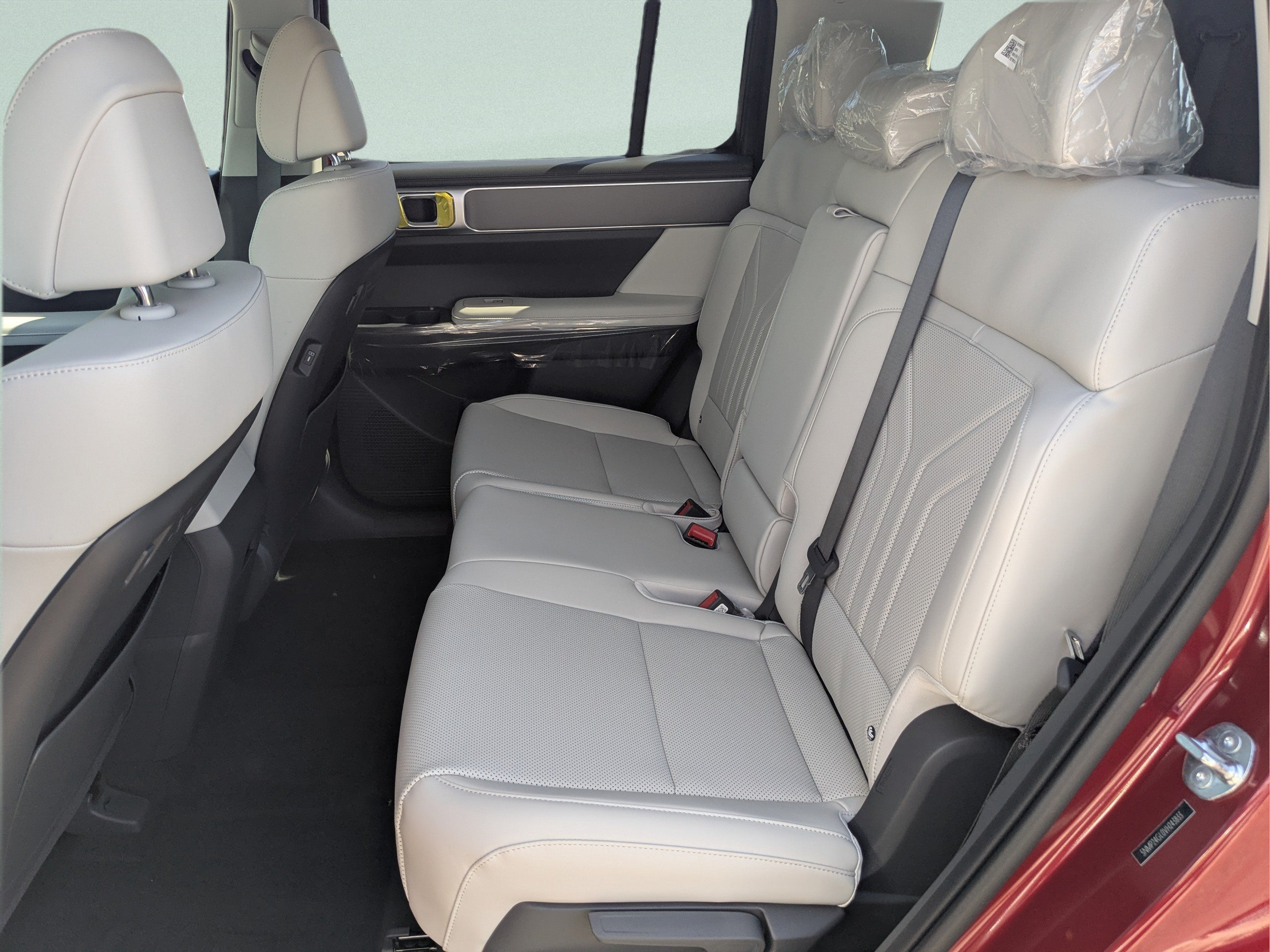 New 2027 Hyundai Santa Fe SEL FWD image 11