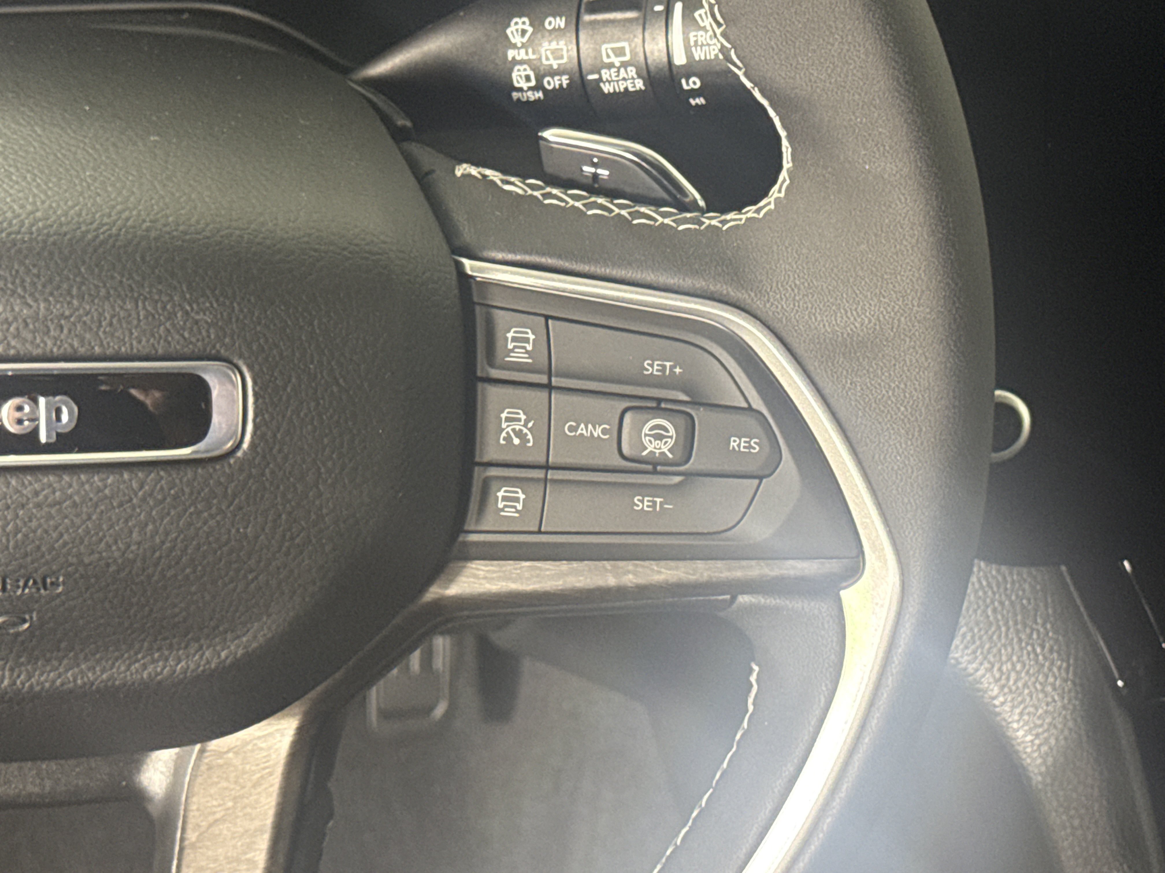 New 2027 Jeep Grand Cherokee 4WD image 18
