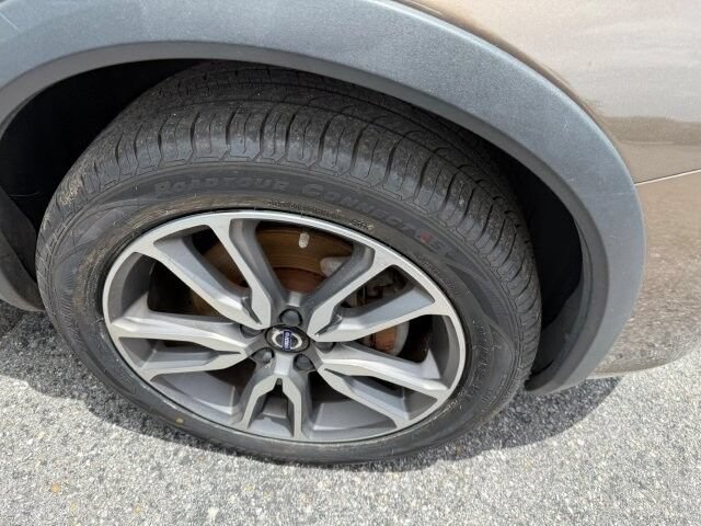 Used 2018 Volvo V60 T5 Cross Country AWD/4WD image 9