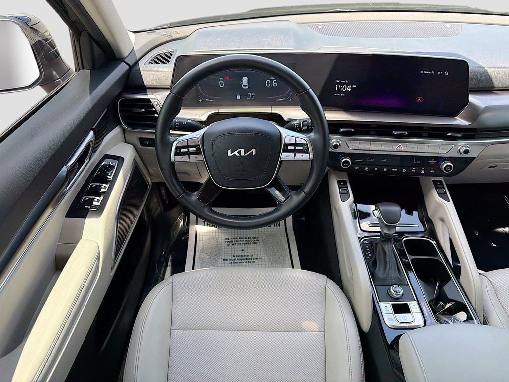 Certified 2024 Kia Telluride S FWD image 15