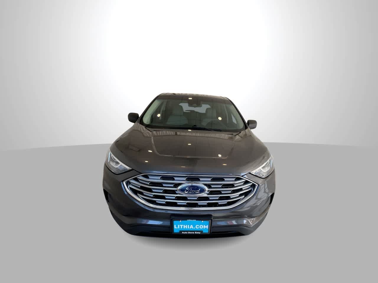 Used 2020 Ford Edge SE AWD/4WD image 3