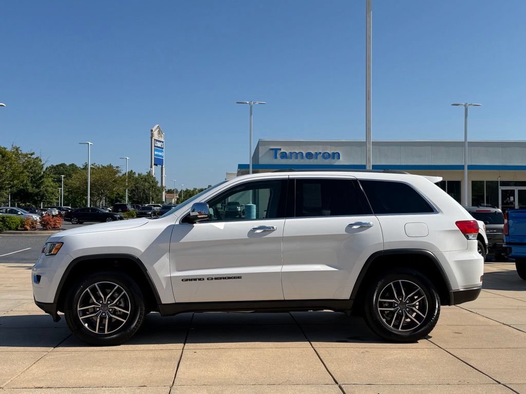 Used 2019 Jeep Grand Cherokee Limited w/ Trailer Tow Group IV AWD/4WD image 8