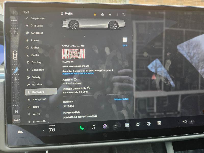 Used 2024 Tesla Model S Plaid AWD/4WD image 3