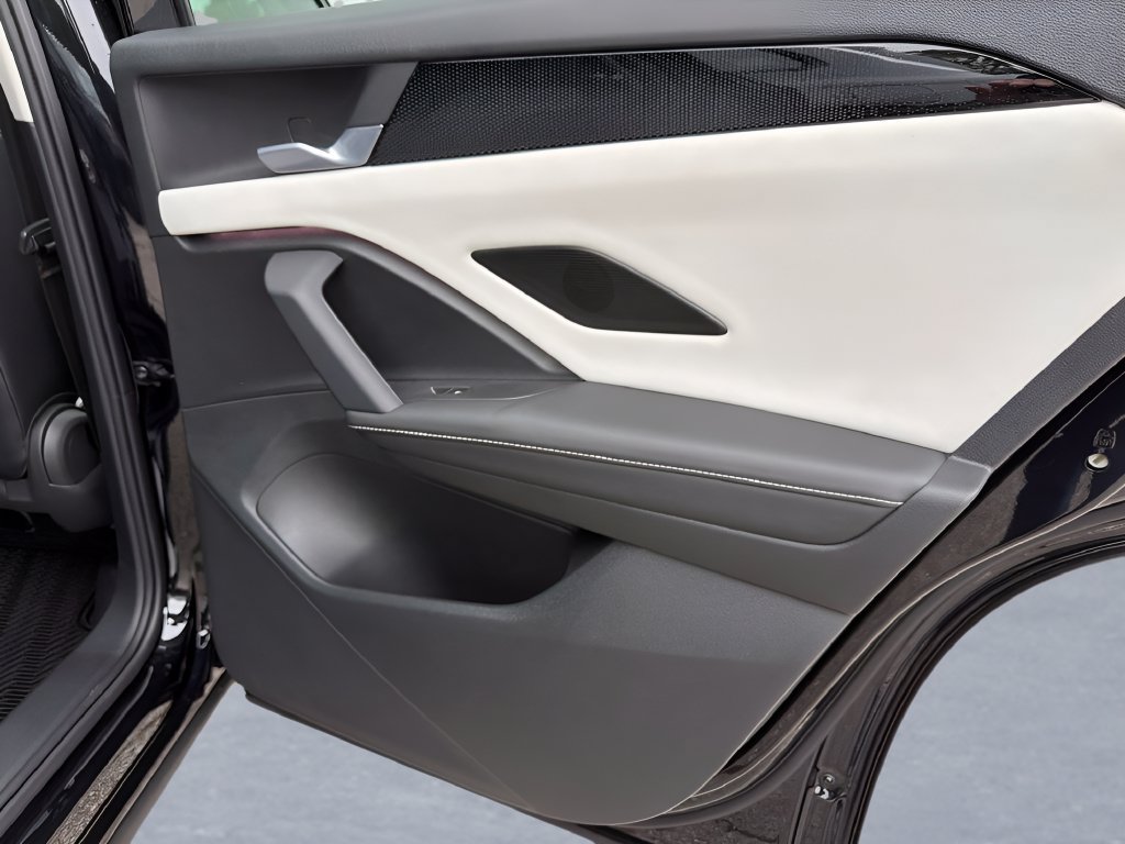 New 2026 Volkswagen Tiguan SE AWD/4WD image 10