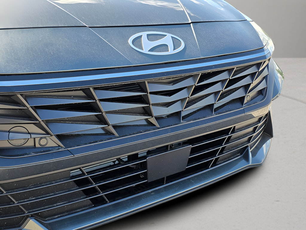 New 2026 Hyundai Elantra SEL Sport Premium FWD image 9