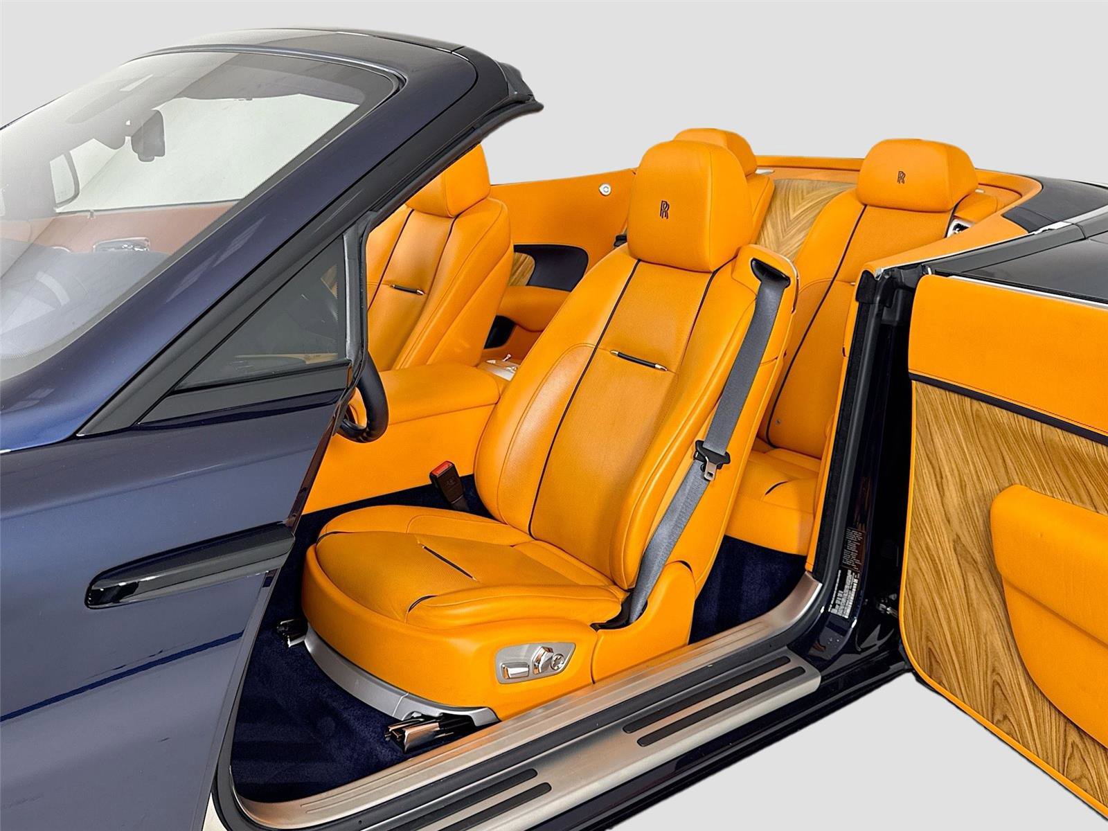 Used 2021 Rolls-Royce Dawn image 14