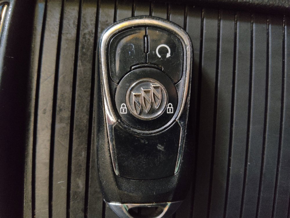 Used 2019 Buick Encore Preferred image 32