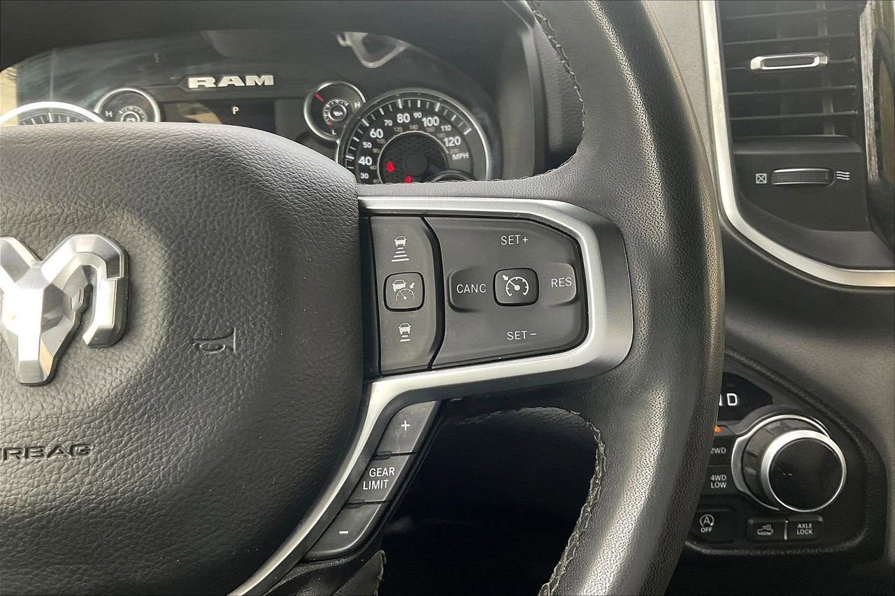 Used 2025 RAM 1500 Big Horn AWD/4WD image 31