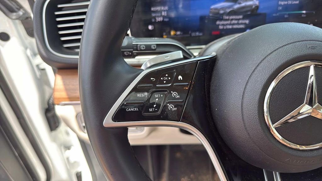 Certified 2024 Mercedes-Benz GLE 450 4MATIC image 17