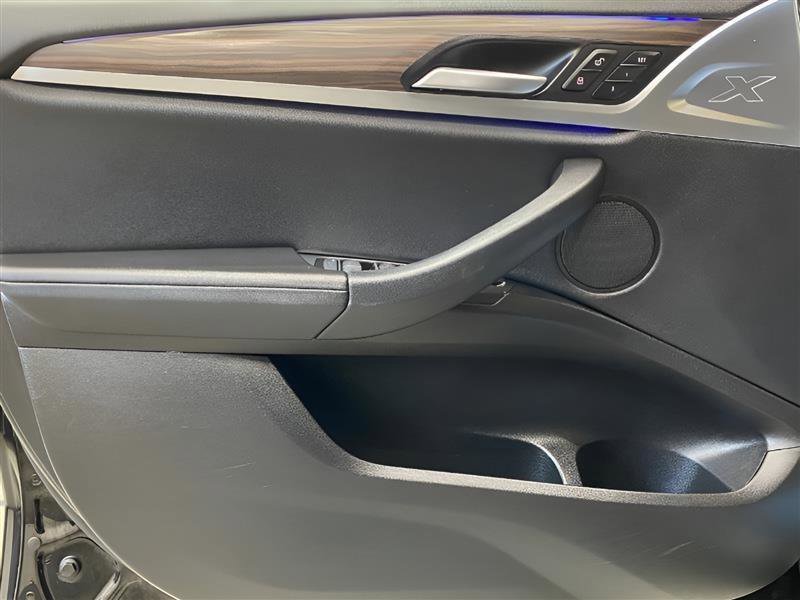 Used 2021 BMW X3 xDrive30i w/ Convenience Package image 9