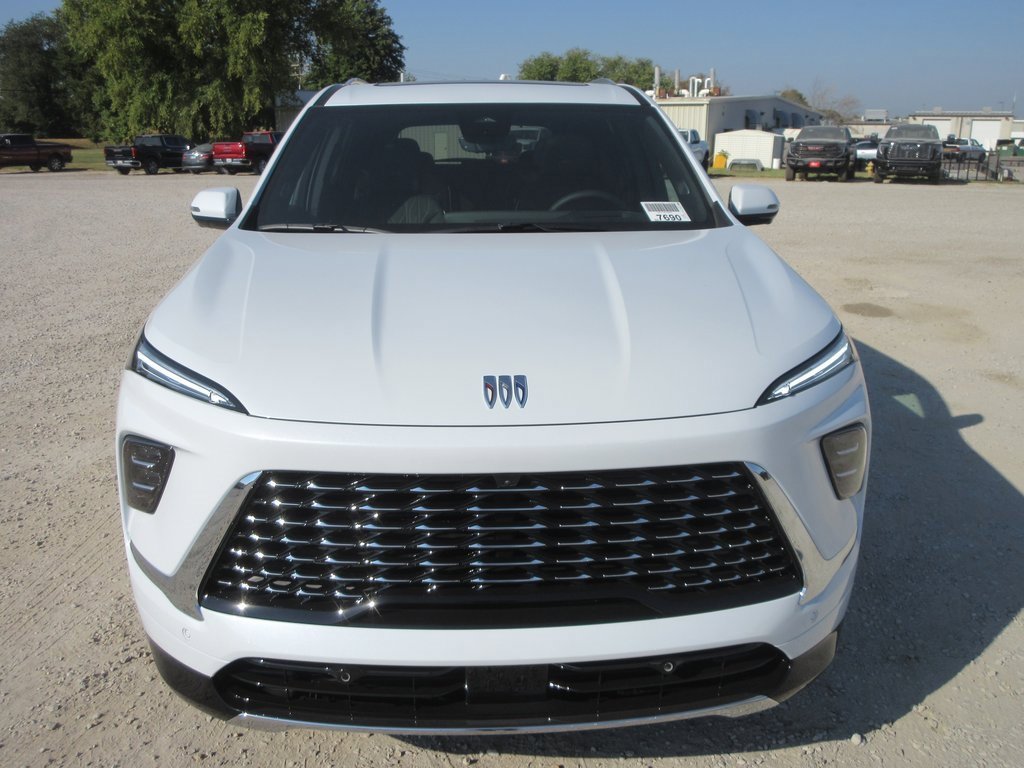 New 2026 Buick Enclave Avenir w/ Super Cruise Package image 11