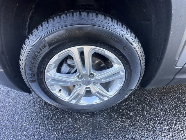 Used 2019 GMC Terrain SLE w/ Driver Convenience Package image 9