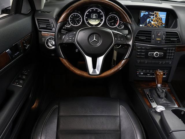 Used 2012 Mercedes-Benz E 350 Cabriolet image 16