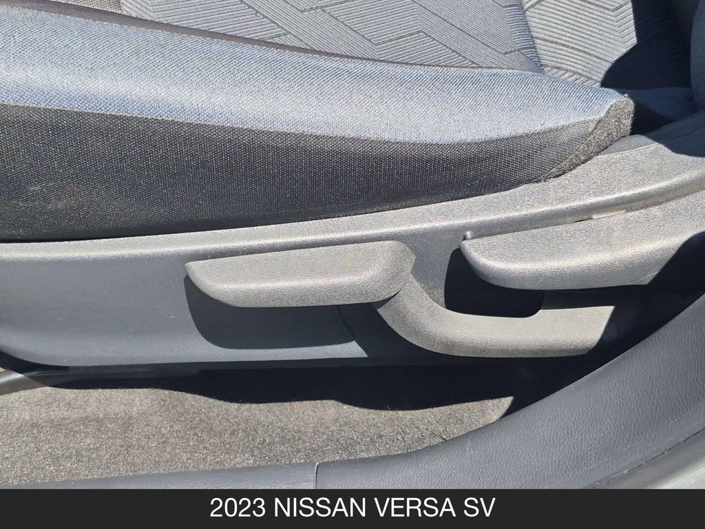 Used 2023 Nissan Versa SV FWD image 15