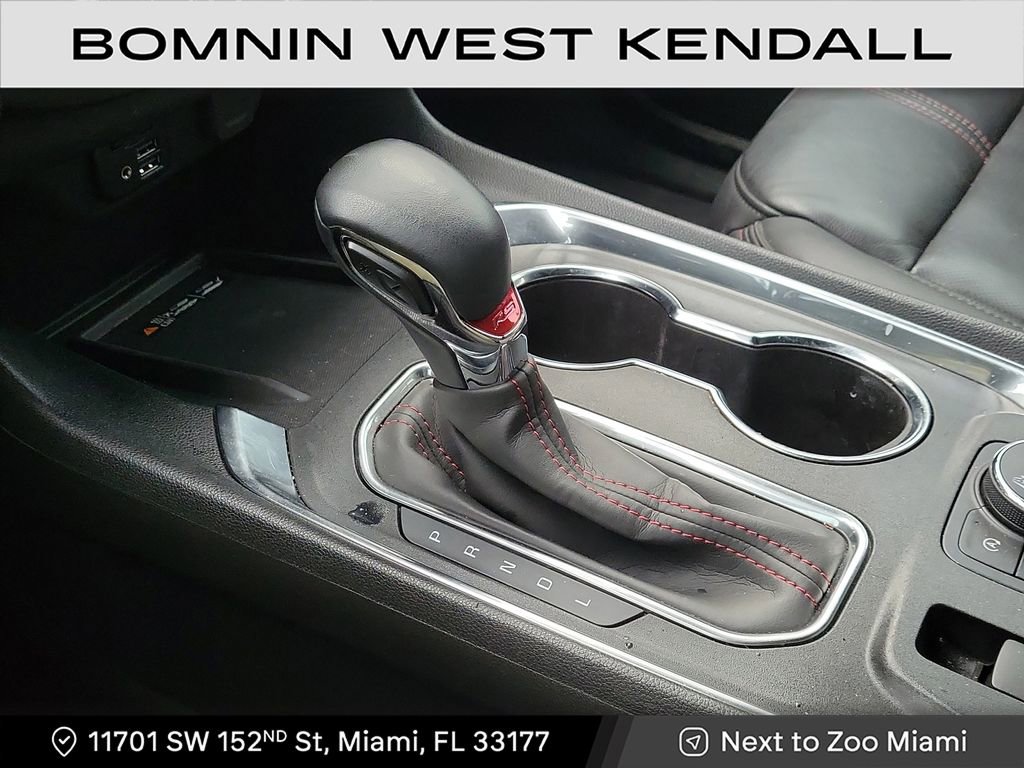 Used 2023 Chevrolet Traverse RS image 23