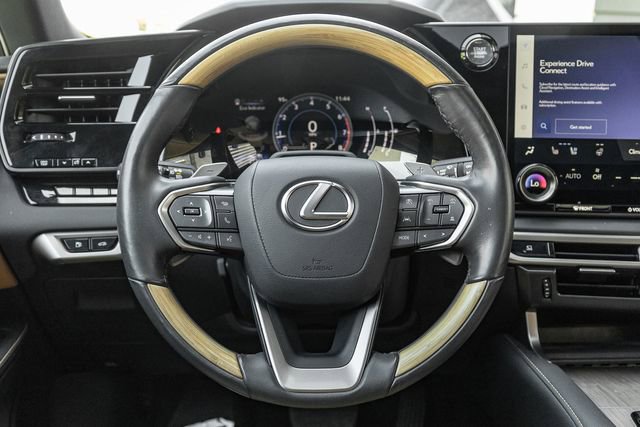 Used 2024 Lexus RX 350 Premium w/ Convenience Package image 8