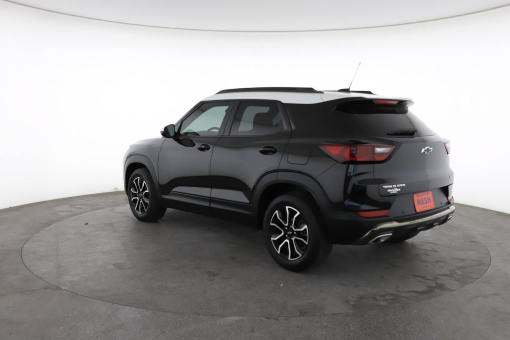 Used 2025 Chevrolet TrailBlazer ACTIV w/ Convenience Package FWD image 9