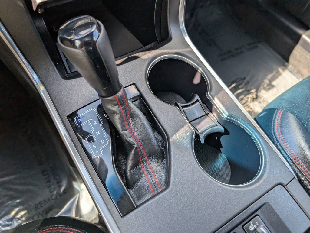 Used 2016 Toyota Camry XSE w/ Moonroof Package FWD image 21