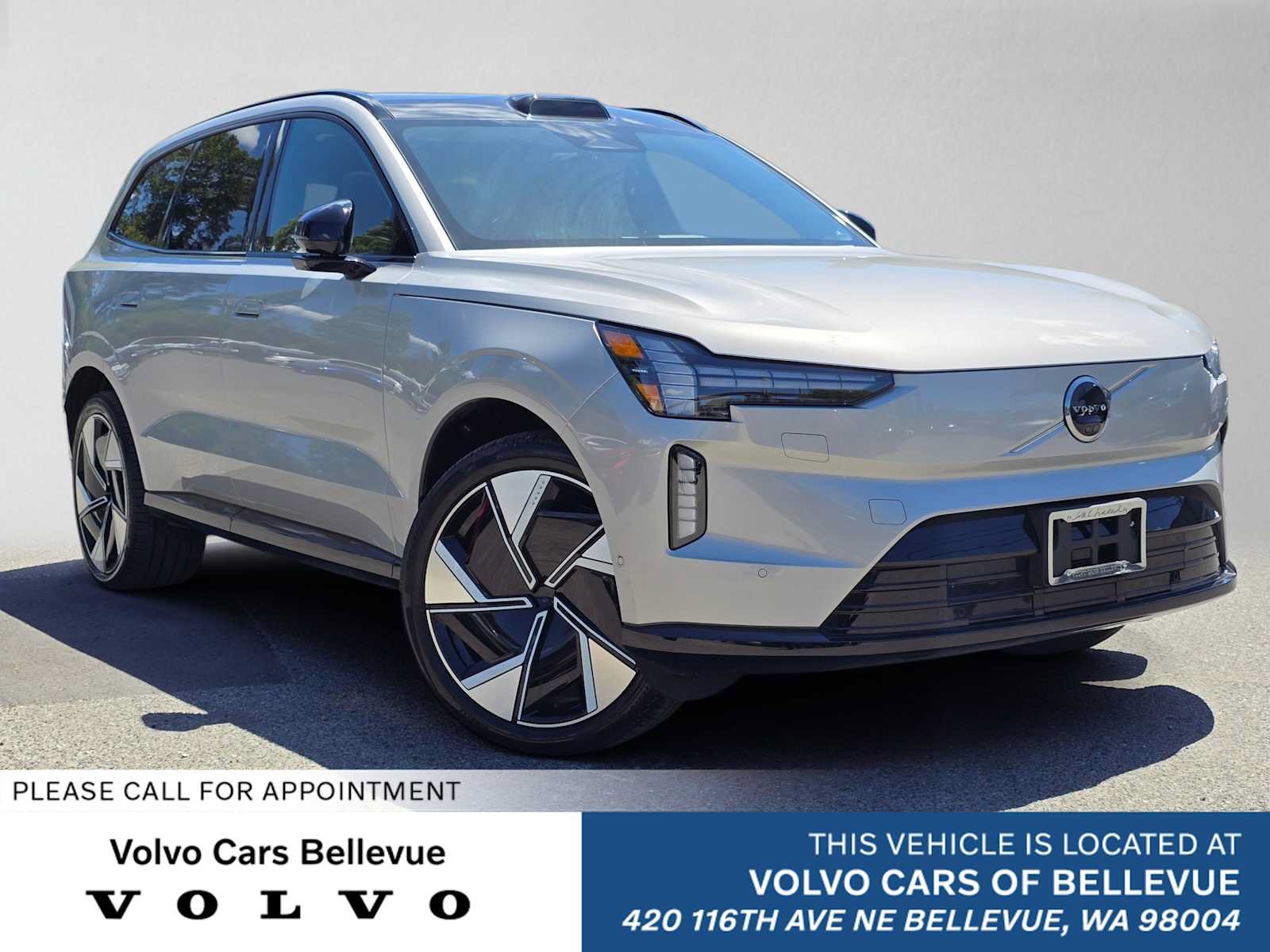 Used 2025 Volvo EX90 Plus AWD/4WD image 1