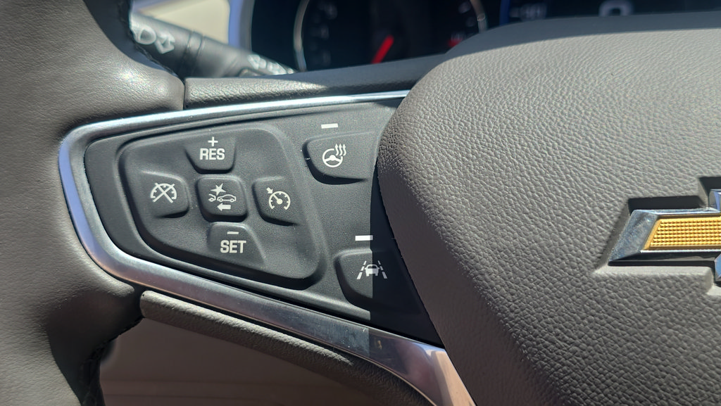 Used 2023 Chevrolet Malibu LT FWD image 24