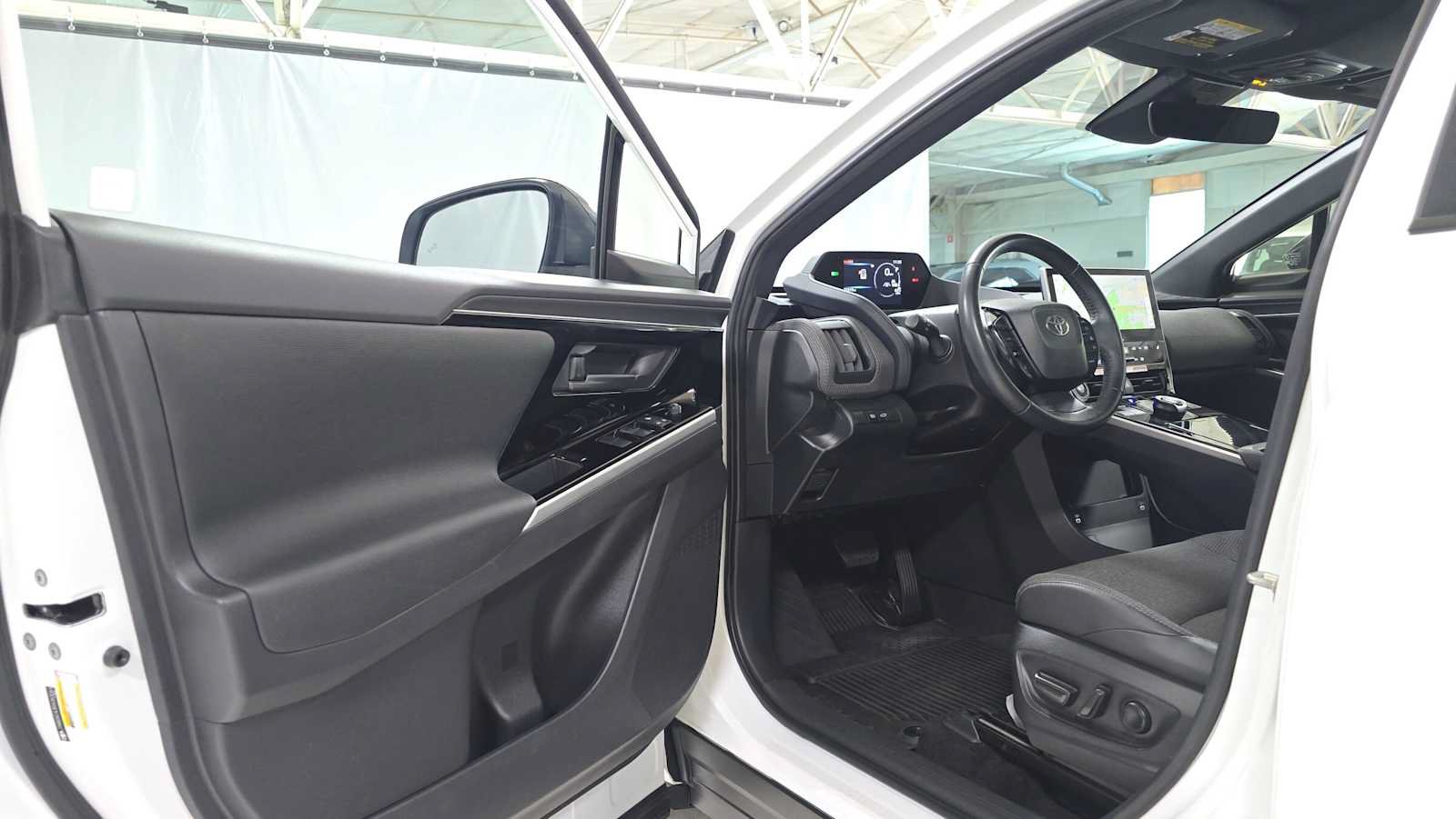 Used 2024 Toyota bZ4X AWD w/ Weather Package image 20