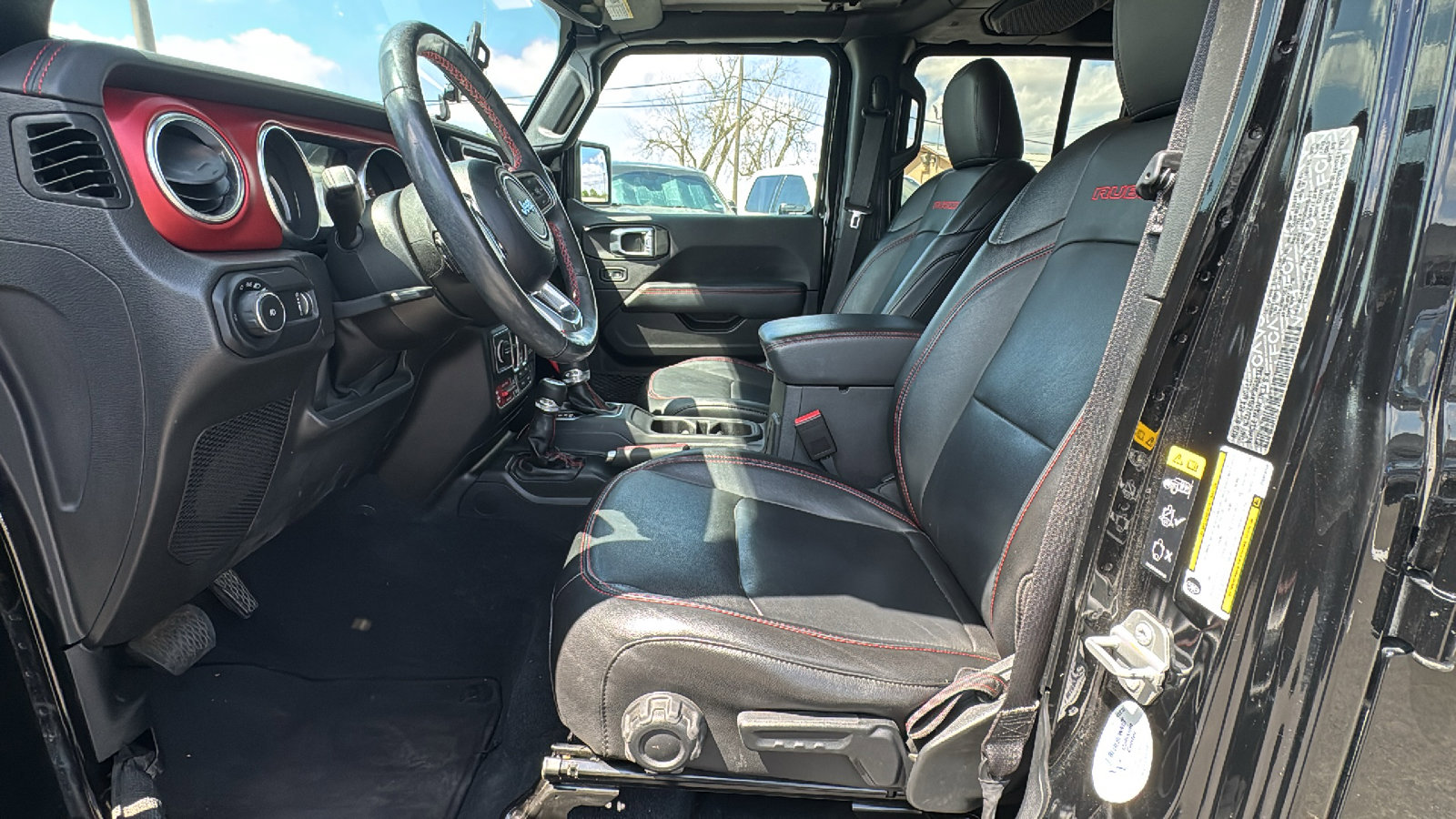 Used 2023 Jeep Wrangler Unlimited Rubicon w/ Xtreme 35 Tire Package image 9