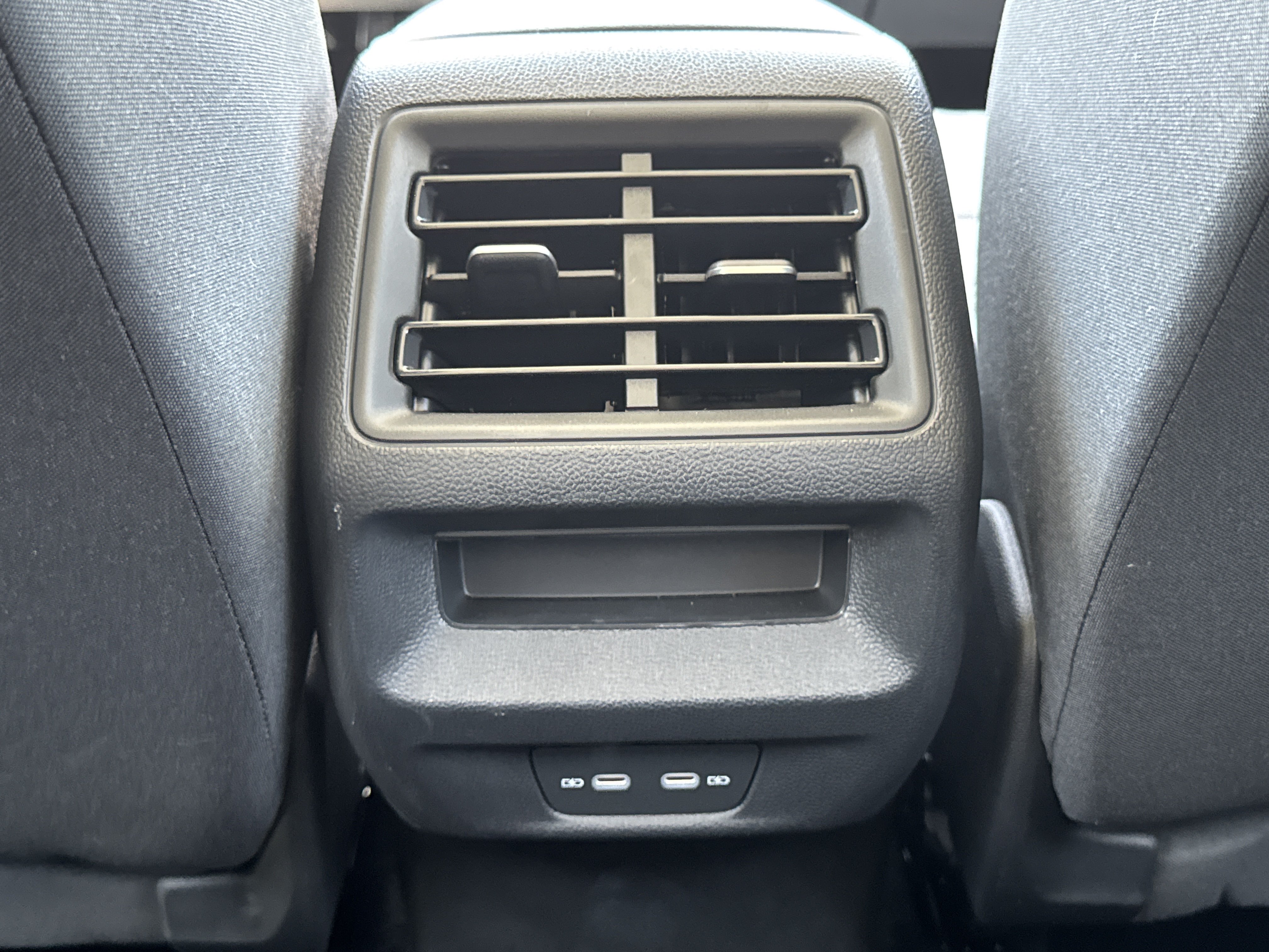 Certified 2025 Volkswagen Tiguan S FWD image 16