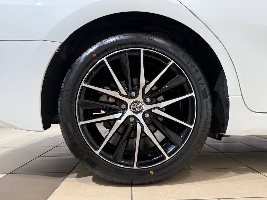 Certified 2024 Toyota Camry SE FWD image 9