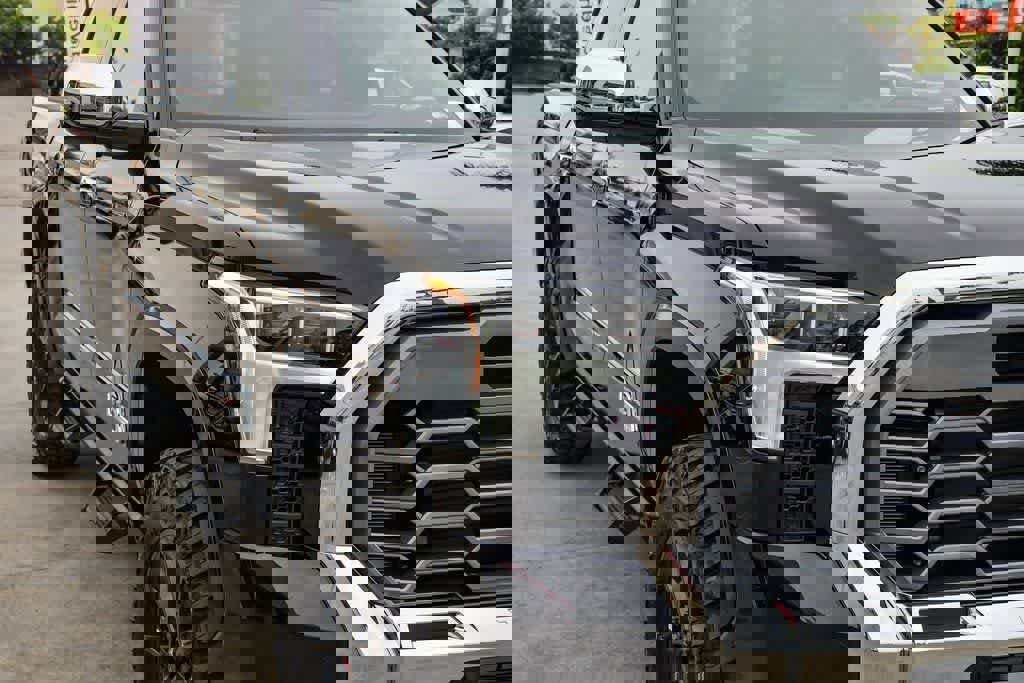 Used 2025 Toyota Tundra 1794 Edition w/ TRD Off-Road Package image 5