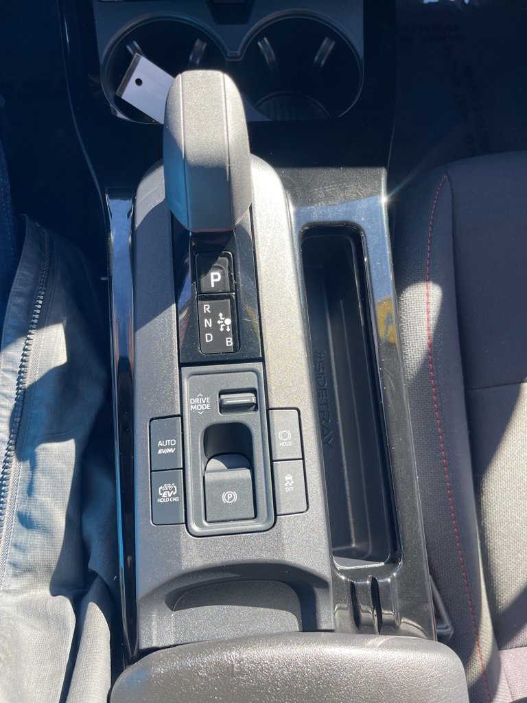 Used 2024 Toyota Prius Prime Premium image 16