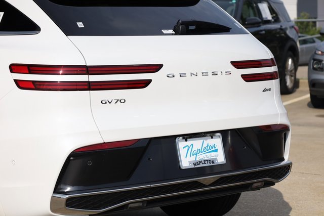 New 2026 Genesis GV70 2.5T Advanced image 7