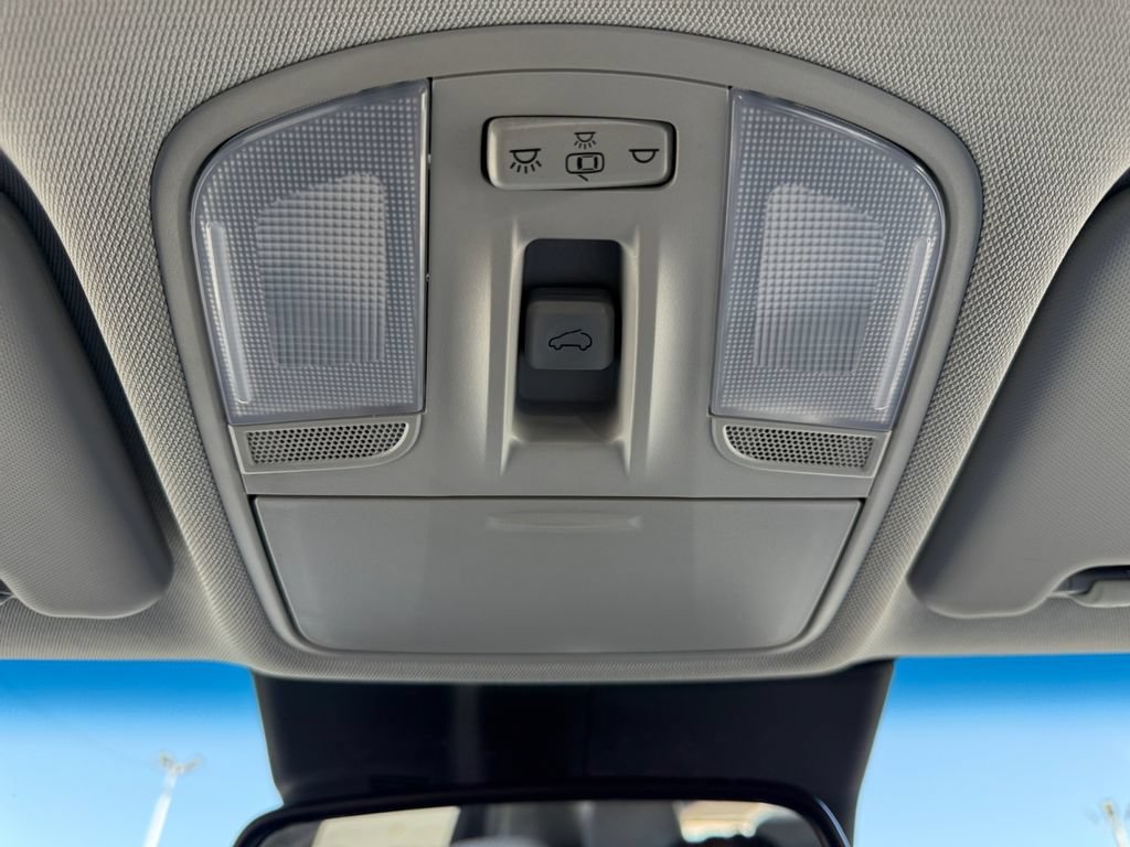 Used 2023 Hyundai Kona SEL w/ Convenience Package FWD image 21