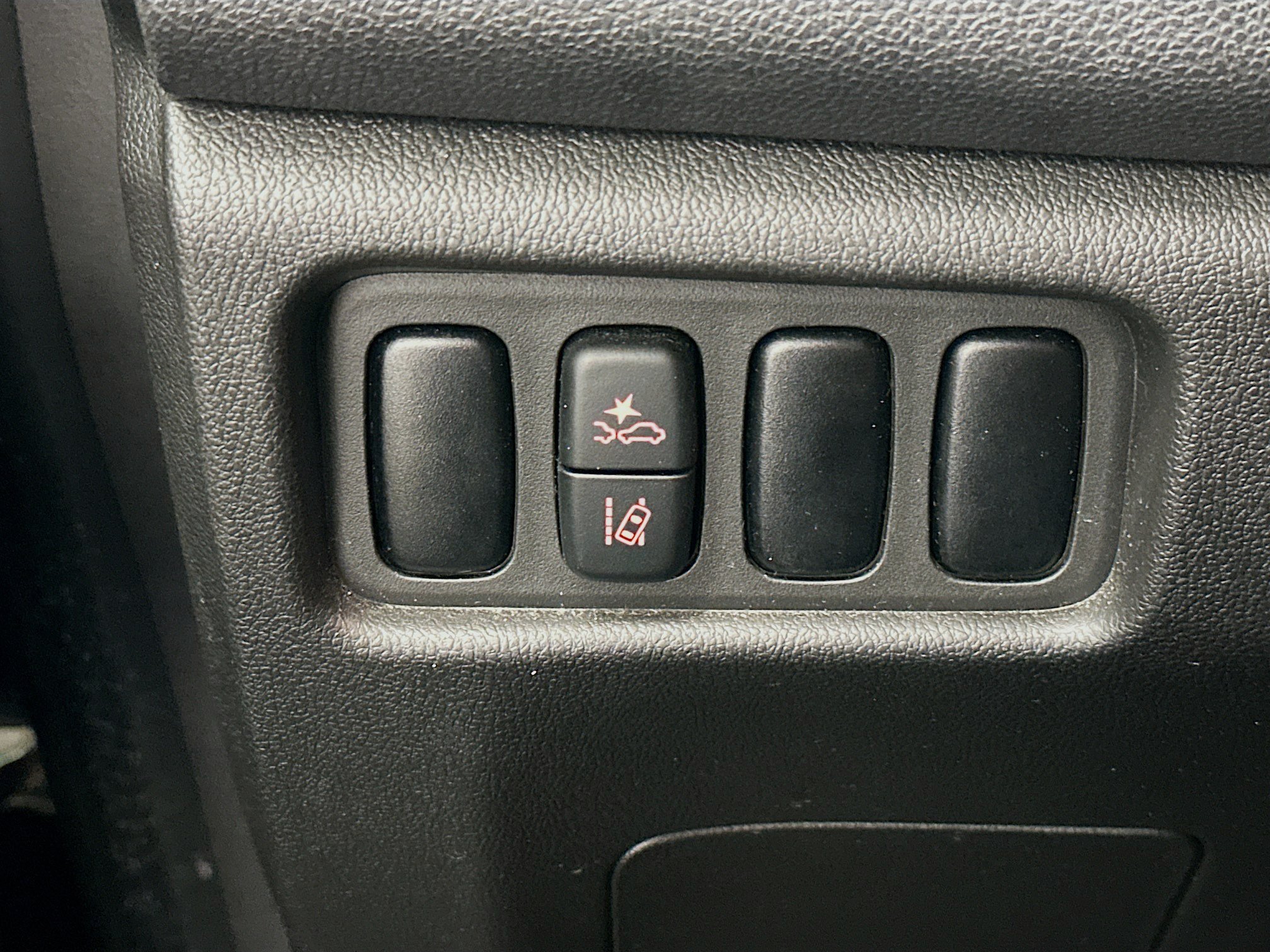 Used 2024 Mitsubishi Outlander Sport ES AWD/4WD image 17
