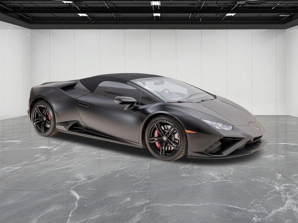 Used 2020 Lamborghini Huracan EVO image 5