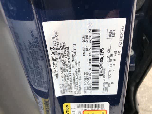 Used 2019 Lincoln MKZ Reserve FWD image 34