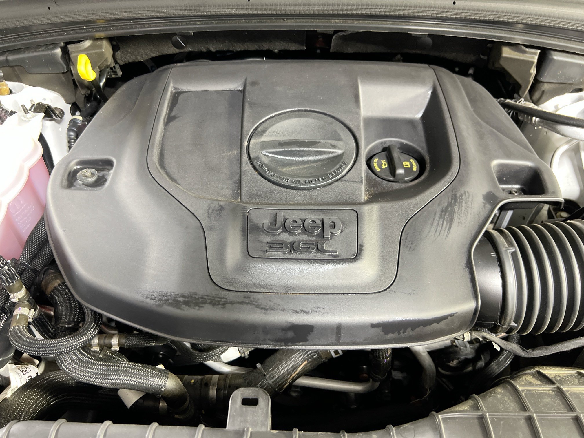 Used 2023 Jeep Grand Cherokee L Overland w/ Luxury Tech Group IV AWD/4WD image 31