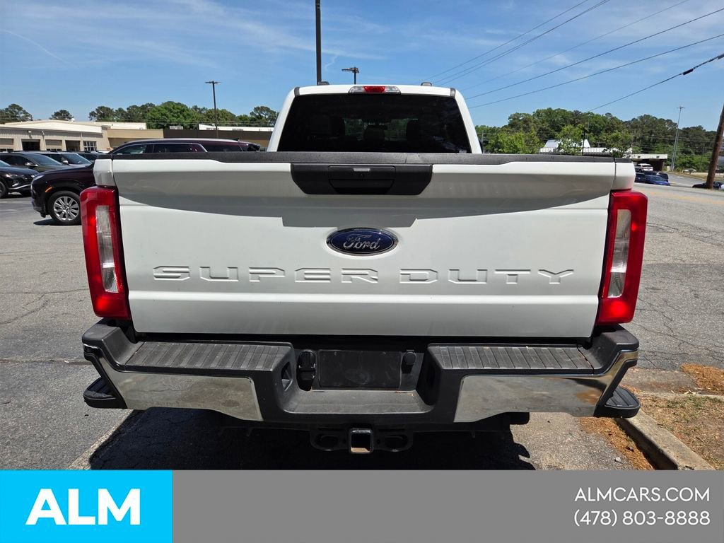Used 2025 Ford F350 XLT AWD/4WD image 11