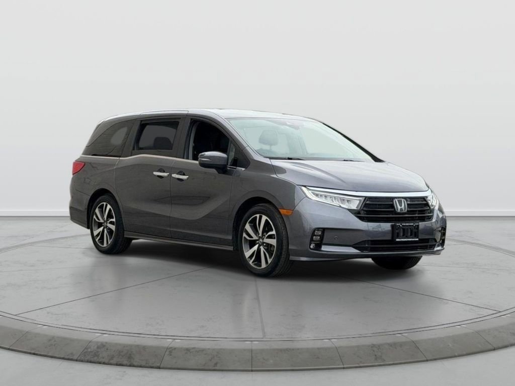 Used 2023 Honda Odyssey Touring video 1