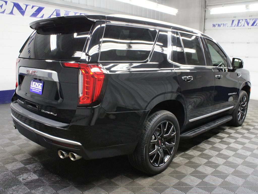 Used 2023 GMC Yukon Denali w/ LPO, Floor Liner Package AWD/4WD image 5