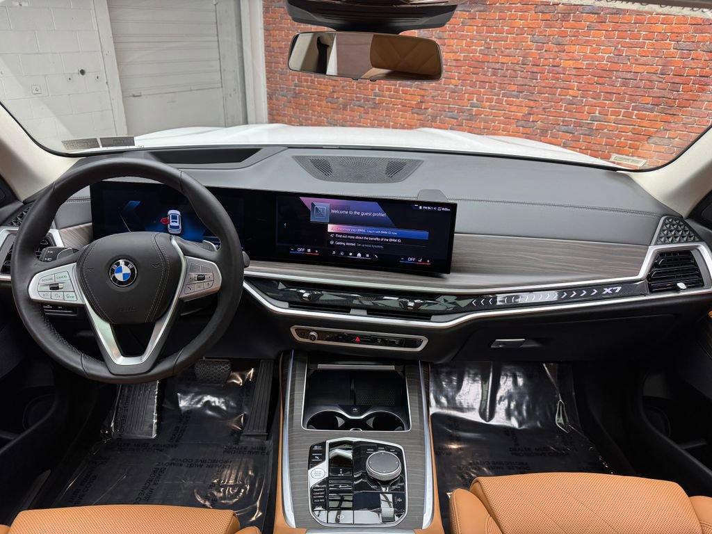 Certified 2024 BMW X7 xDrive40i w/ Climate Comfort Package image 12