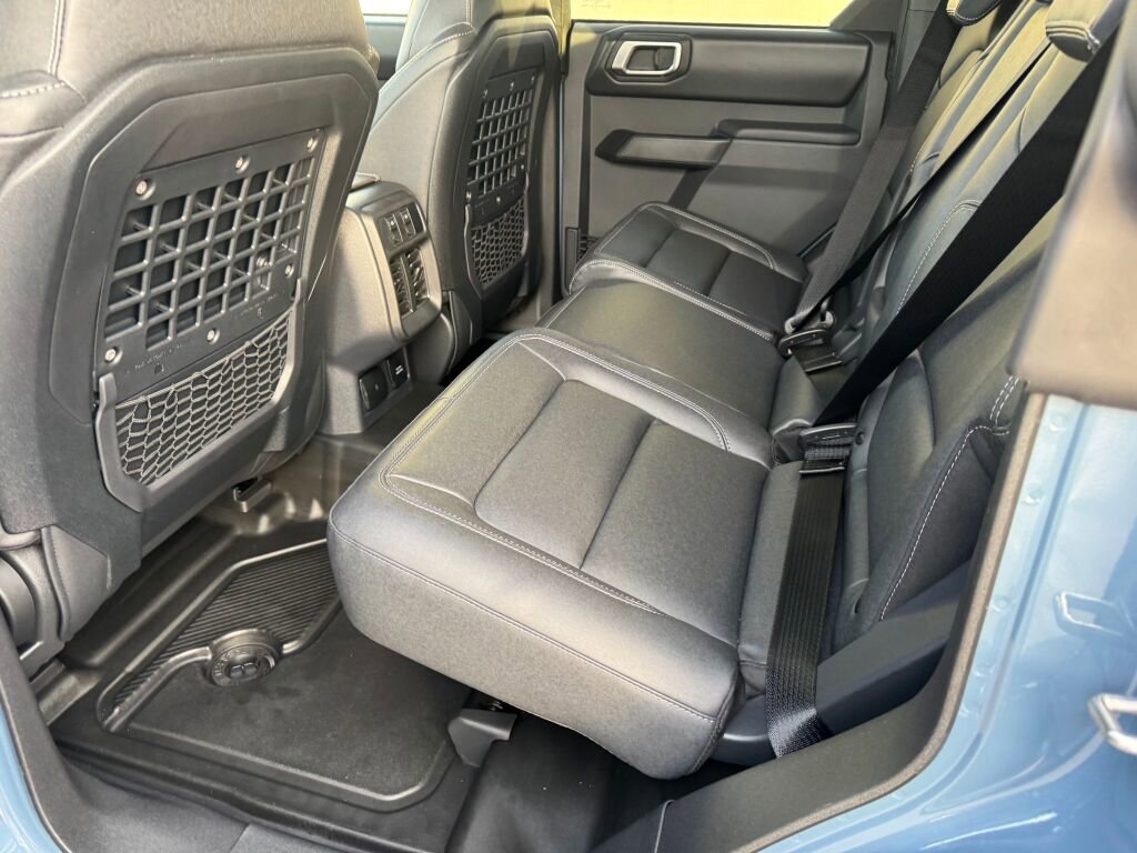 New 2025 Ford Bronco Badlands image 15