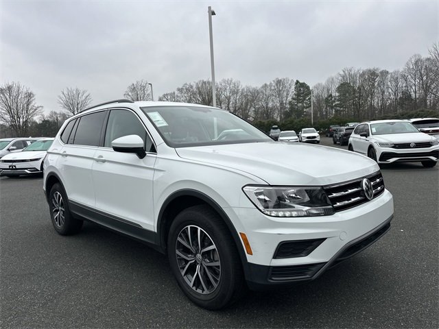 Used 2020 Volkswagen Tiguan SE R-Line image 7
