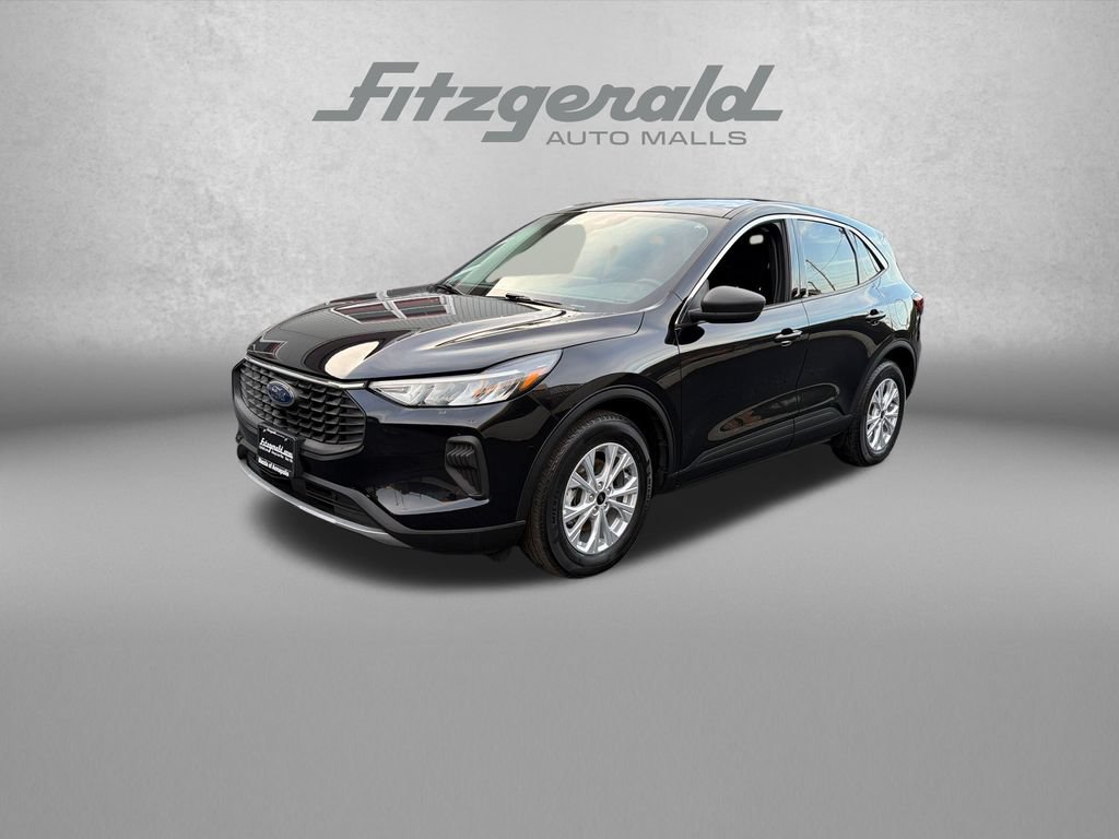 Used 2024 Ford Escape Active FWD image 2
